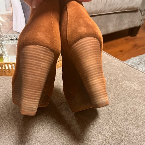 MK suede booties size 7.5 - Picture 4 of 5